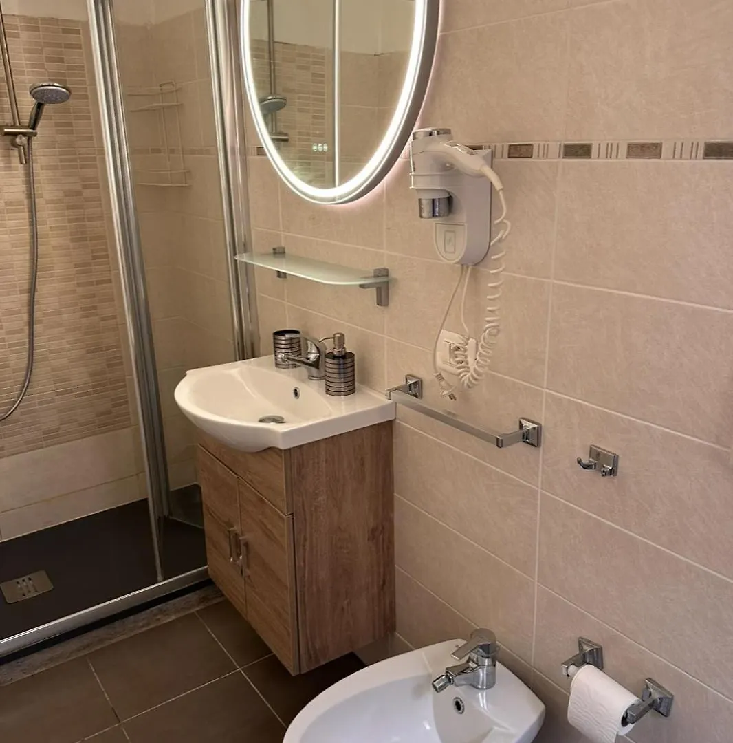 Rigoletto Rental Rooms Verona