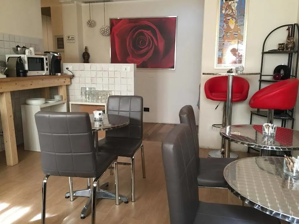 Rigoletto Rental Rooms Verona 2*,