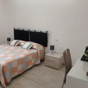 https://rosa-del-salento.lecce-hotels.com